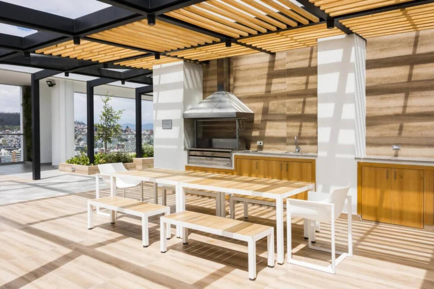 קיטו One Apartments מראה חיצוני תמונה